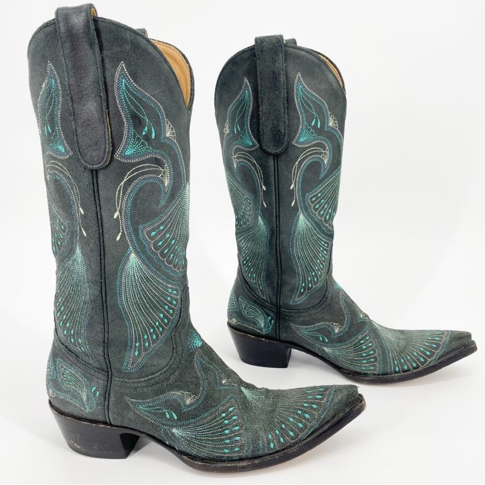 Embroidered Western Cowboy Boots